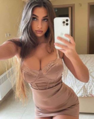 Толстая проститутка Регина, секс-услуги от 5000 руб. в час